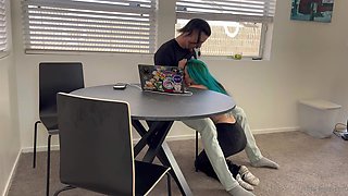 MissFayeVIP's Tattooed Charm Ignites Wild Amateur Passion