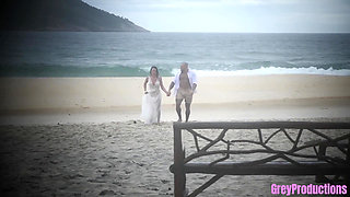 Public Beach Fuck -- Vow Renewals and Cum on My Face