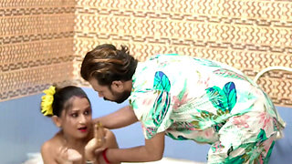 Bhabhi ke bathroom me ghus ke choda nahate wakt
