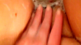 Candy Gets off in the Bath