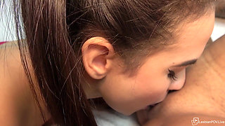 Lesbian POV Episode 4 - Bruna & Branca