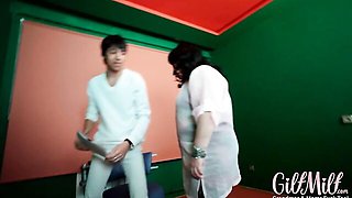 Watch smiling Guy's trailer