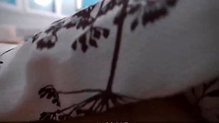 Step mom share bed with handjob