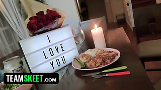 Ebony ex girlfriend Scarlit Scandal bounces on my dick