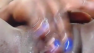 Rubbing the Clit Amazing Moaning Orgasms