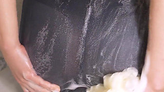 Horny MILF Gets Wet In Control Top Pantyhose Tights