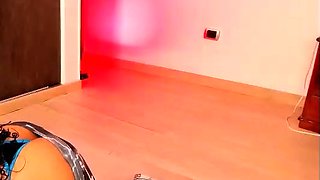 Brunette Solo Webcam Masturbation