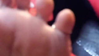 Jerk off on My Trainers Ita