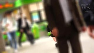 x2x758672964D98132956