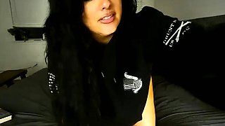 Brunette Couch Webcam Solo Fun Masturbating