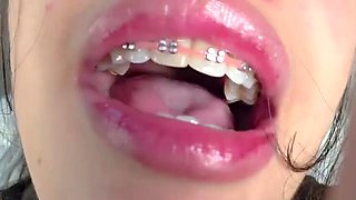 Hungry Giantesses Punish a Squirming Amateur Brunette
