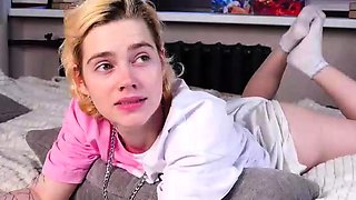 Blonde horny sex therapist stunner in lingerie jerks dick