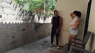 Amateur Housewife Cheating On Husband With Neighbor - Big Ass Venezuelan BBW Seduces Him For Rough Sex & Creampie