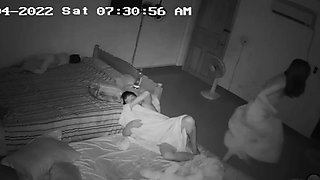 Horny fat arab housewife fingered on amateur hidden cam