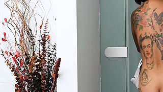 Amateur teen party babes give blowjob and lick pussy