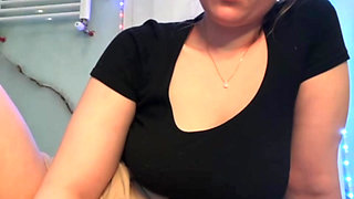 Jucielussie fingering tight anal and pink pussy