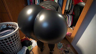 Big Ass Stepmom Twerking in Leggings and Strips to Black Thong