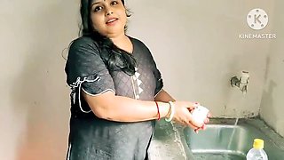 Hot Indian Bhabhi Rough Fuck in Kitchen - Hindi Dirty Talk & Cumshot