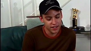 The guy loves it when the cougar lady puts his cock in her mouth