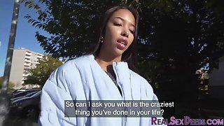 Amateur Latina Babe Cockriding Stranger