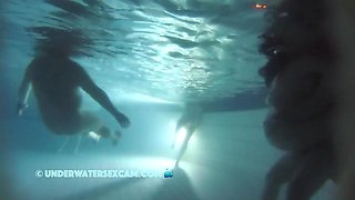Fast Underwater Sex With Happy End