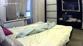 cute blonde amateur webcam teen showing