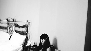 Solo Mistress BDSM strapon BBC latex Milf black white