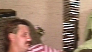 Watch This German Mature Lady Got Her Pussy Fingered