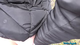 21 yr senior Kiara Gold public sex flick - public agent