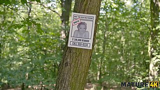 Mature4k. kinky mature giantess diana luvs pet have fun in pantyhose with 2 strangers in public