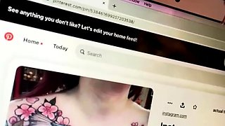 Hot amateur webcam teen masturbates for their fans