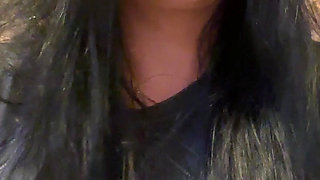 Beautiful MilfyCalla with hungry pussy pee in the toilet, pissing close up