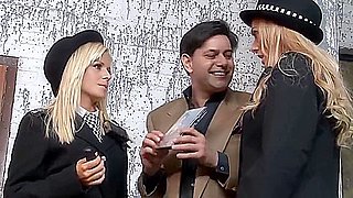 Cassie, Carly And Paul Chaplin - Blonde Xxx With Pure And From Skankery