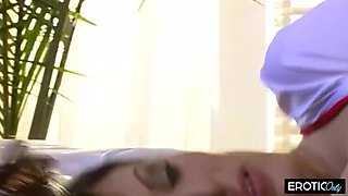 Victoria Sin Horny MILF Up Close Raw Passion and Cumshot