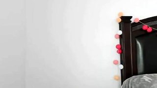 Big-Titted Italian Amateur Squirts On Cam