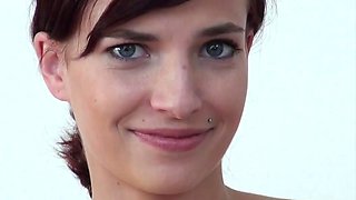 Leila Smith The Beauty Shineing In A WoodmanCastingX