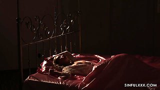 Maid In The Middle 2 - Sinfulxxx